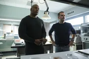 Sam Hanna (LL Cool J, l.); G. Callen (Chris O'Donnell, r.).