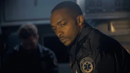 Dennis (Jamie Dornan, l.) und Steve (Anthony Mackie, r.) Dennis (Jamie Dornan, l.) und Steve (Anthony Mackie, r.)