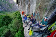 Der Expeditionskader ist so etwas wie die Schule der Extrembergsteiger: Er soll den klassischen Alpinismus f&ouml;rdern.
