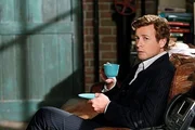 It feels like everyone at The Mentalist just wants to forget that Bradley Whitford was Red John and that Jane killed him. The past two episodes have seen the show basically rewind the clock as if nothing happened.