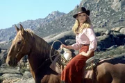 Cristina (Ursula Andress)