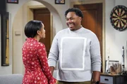 Jasmine (Joy Rovaris, l.); Marty Butler (Marcel Spears, r.)