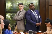 Dave Johnson (Max Greenfield, l.); Calvin Butler (Cedric the Entertainer, r.)