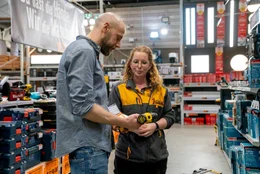 Baumarktcheck Jakob Wurnig im Hornbach in Bad Fischau beim Bohrer Check.