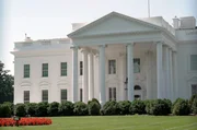 Wei&szlig;es Haus, USA: 1983 waren die Spannungen mit der Sowjetunion auf einem H&ouml;hepunkt. Um f&uuml;r den Extremfall vorbereitet zu sein, startete das US-Milit&auml;r eine &Uuml;bung, die einen nuklearen Angriff simulierte.