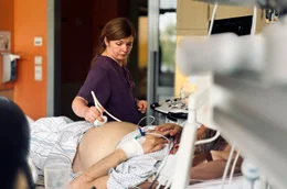 Ina Viaroukina aus Belarus ist Intensivmedizinerin. Vor sieben Jahren kam sie nach Deutschland und arbeitet am Harzklinikum Quedlinburg in Sachsen-Anhalt.