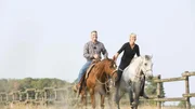 Die Pferdeprofis Katja Schnabel und Bernd Hackl mit Fips und Pille.