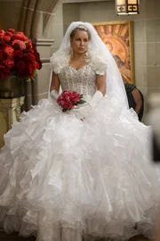 Eigentlich sollte das der sch&ouml;nste Tag in ihrem Leben sein: Sophie (Jennifer Coolidge) ...