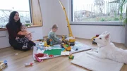 Familie Zeller mit Sch&auml;ferh&uuml;ndin Elea.
