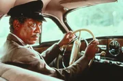 Hoke Colburn (Morgan Freeman)