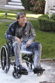 Muss feststellen, dass mit Bree nicht zu spa&szlig;en ist: Orson (Kyle MacLachlan) ...