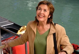 Katharina (Thekla Carola Wied) tr&auml;umt von einer eigenen Wohnung in Venedig.