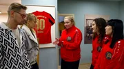 Ella will ihre Gastro-Ausbildung abbrechen, um endlich den Boykott zu beenden, der Bruno und dem Verein sehr schadet. Als Bruno die ABC-M&auml;dels entt&auml;uscht zur Rede stellt, lenken sie schlie&szlig;lich ein und bitten Ella um Entschuldigung.
