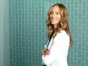 (8. Staffel) - Ein st&auml;ndiges Auf und Ab beherrscht ihr Privat wie auch Berufsleben: Dr. Teddy Altman (Kim Raver) ...