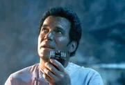 William Shatner (Admiral Kirk).
