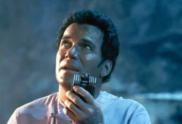 William Shatner (Admiral Kirk).