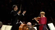 SWR Symphonieorchester unter der Leitung von Andr&eacute;s Orozco-Estrada und Isabelle Faust (Violine).