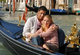 Lisa (Katja Studt) und ihr Mann Stefano (Antonio di Mauro) fahren nach Venedig zu einer zweiten Hochzeitsreise.