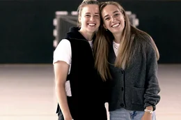 Sophia Kleinherne und Anna Aehling. Die Fu&szlig;ballkarriere der Bundesligaspielerinnen von Eintracht Frankfurt begann einst im Internat in Kaiserau.
