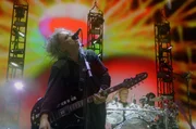 Die 1978 von Robert Smith (Bild) gegr&uuml;ndete britische Band The Cure ist bekannt f&uuml;r ihre elektrisierenden Live-Shows und ihr geniales Songwriting.