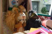Ella (Anna Menzel) und Rudi (Lennart Morgenstern) bekommen einen Riesenschreck. Gibt es das wilde M&ouml;fflon wirklich?