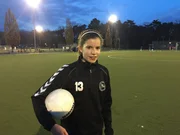 Melina auf dem Trainingsplatz bei der Hertha 03 Zehlendorf. Melina auf dem Trainingsplatz bei der Hertha 03 Zehlendorf.