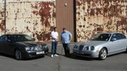 MIKE AND ELVIS WITH BOTH JAGUARS. MIKE AND ELVIS WITH BOTH JAGUARS.