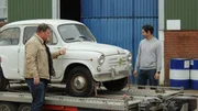 Mike and Elvies looking at Fiat on trailer. Mike and Elvies looking at Fiat on trailer.