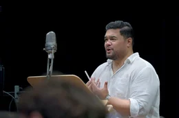 Der Tenor Pene Pati bei einer Aufnahme von "Nessun Dorma". Der Samoaner wird von manchen bereits als der n&auml;chste Luciano Pavarotti gefeiert.