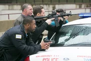CHICAGO P.D. -- "Push The Pain Away" Episode 222 -- Pictured: (l-r) Laroyce Hawkins as Kevin Atwater, Jason Beghe as Hank Voight, Jesse Lee Soffer as Jay Halstead.