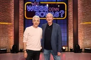 Treten bei "Wer wei&szlig; denn sowas?" als Kandidaten an: Der Comedian und Autor Michael Mittermeier (l.) und der Komiker und Musiker Mike Kr&uuml;ger (r.).