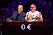 Rateteam-Kapit&auml;n Elton (r.) mit dem Komiker und Musiker Mike Kr&uuml;ger (l.).