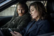 Alexandra Beijer (Jennie Silfverhjelm) und Steinar Hovland (Kristofer Hivju) bekommen neue Informationen zum Fall des getöteten jungen Drogendealers Sandor Mokhtar. Alexandra Beijer (Jennie Silfverhjelm) und Steinar Hovland (Kristofer Hivju) bekommen neue Informationen zum Fall des getöteten jungen Drogendealers Sandor Mokhtar.
