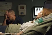Jackson (Jesse Williams, l.) ist verzweifelt: April (Sarah Drew, r.) hatte einen lebensbedrohlichen Unfall ...
