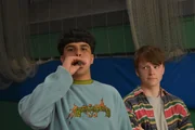 Clanger braucht bei seinen Schulstreichen dringend Hilfe von Conor.