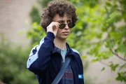 Ben (Shadi Eck) beobachtet aus sicherer Entfernung die Frau seiner Tr&auml;ume.