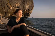 Hannah Emde erkundet Thailands berühmte Küsten: Korallenriffe und Mangrovenwälder sind Hotspots der marinen Artenvielfalt. Doch die Lebensräume sind bedroht. Hannah Emde erkundet Thailands berühmte Küsten: Korallenriffe und Mangrovenwälder sind Hotspots der marinen Artenvielfalt. Doch die Lebensräume sind bedroht.