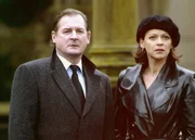 Tatort 0000 Rechtsanwalt Lothar K&ouml;ster (Burghart Klauner) und Zeitungsverlegerin Renate Lahn (Angela Roy) stecken wegen alter Geschichten in Schwierigkeiten.