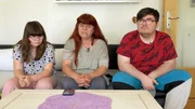 Petra und ihre beiden Kinder Selina und Pascal haben f&uuml;r diesen Monat kein Geld vom Amt erhalten. Ausl&ouml;ser f&uuml;r die Sperrung ihrer Bez&uuml;ge ist der TikTok-Account der Familie.