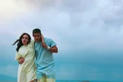 Haley (Olivia Cooke) und Nic (Brenton Thwaites)