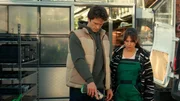 Franka (Brithe Wolter) und Jonas (Patrick Schlegel) kämpfen in der Gärtnerei gegen die Japankäfer-Plage. Franka (Brithe Wolter) und Jonas (Patrick Schlegel) kämpfen in der Gärtnerei gegen die Japankäfer-Plage.