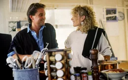 Michael Douglas (Dan Gallagher), Glenn Close (Alex Forrest).