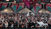 Die Dokumentation rekonstruiert den grausamen Terrorangriff der Hamas auf das "Nova"-Musikfestival in Israel im Jahr 2023, bei dem &uuml;ber 1200 Menschen starben und mehr als 240 als Geiseln genommen wurden.  +++ Die Verwendung des sendungsbezogenen Materials ist nur mit dem Hinweis und Verlinkung auf RTL+ gestattet. +++; Die Dokumentation rekonstruiert den grausamen Terrorangriff der Hamas auf das "Nova"-Musikfestival in Israel im Jahr 2023, bei dem &uuml;ber 1200 Menschen starben und mehr als 240 als Geiseln genommen wurden.  +++ Die Verwendung des sendungsbezogenen Materials ist nur mit dem Hinweis und Verlinkung auf RTL+ gestattet. +++