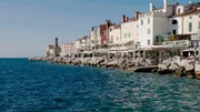 Die Adriak&uuml;ste in der ehemals venezianischen Hafenstadt Piran.