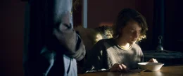 Toby Nichols (Alex).