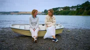Neben der Ungewissheit um ihren Mann plagt Helen Brody (Hedi Honert, r.) auch die Sorge um ihre erkrankte Mutter Debra Warren (Kirsten Block, l.). Neben der Ungewissheit um ihren Mann plagt Helen Brody (Hedi Honert, r.) auch die Sorge um ihre erkrankte Mutter Debra Warren (Kirsten Block, l.).