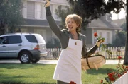 W&auml;hrend Lesters Frau Carolyn (Annette Bening) nach au&szlig;en hin den Eindruck erweckt, ihr Leben voll im Griff zu haben, f&uuml;hlt sie sich innerlich leer und verzweifelt.