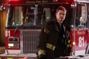 CHICAGO FIRE -- "Bar Time" Episode 13014 -- Pictured: Jake Lockett as Sam Carver