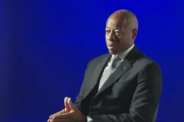 General Jean-Marc Vigilant liefert Einsch&auml;tzungen zu den aktuellen Bedrohungen und erl&auml;utert, welche Mittel erforderlich w&auml;ren, damit Europa seine Souver&auml;nit&auml;t und Verteidigungsf&auml;higkeit zur&uuml;ckerlangt.