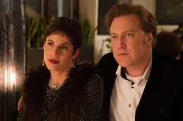 Gloria Lorant (Jasmin Gerat) und Toni Lorant (Nicholas Ofczarek) behaupten, ihr Wagen sei gestohlen worden. F&uuml;r den Unfallzeitpunkt gibt sich das arrogante Paar gegenseitig ein Alibi.